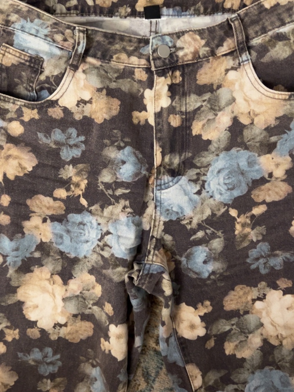 Floral Print Denim Jeans - Blue & Cream Roses - Picture 4 of 6